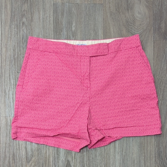 ❤️5/$25 Izod Women's Pink Patterned Shorts - Picture 1 of 5